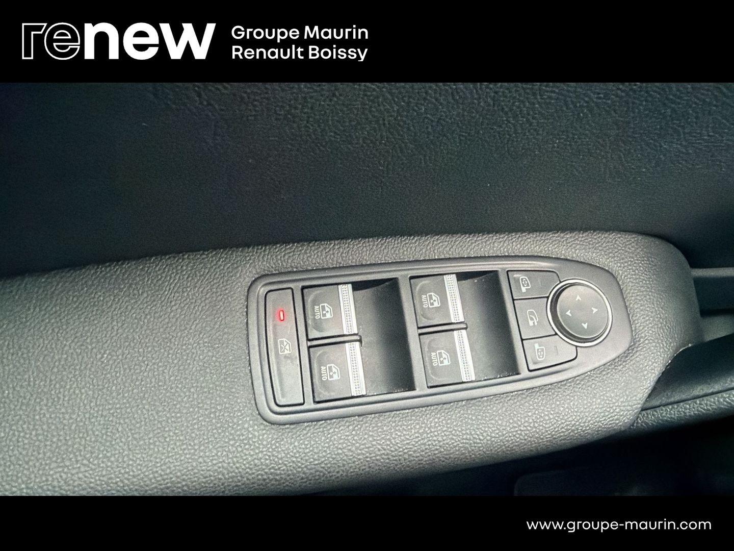 RENAULT Captur 1.6 E-Tech hybride 145ch Techno - Photo 27