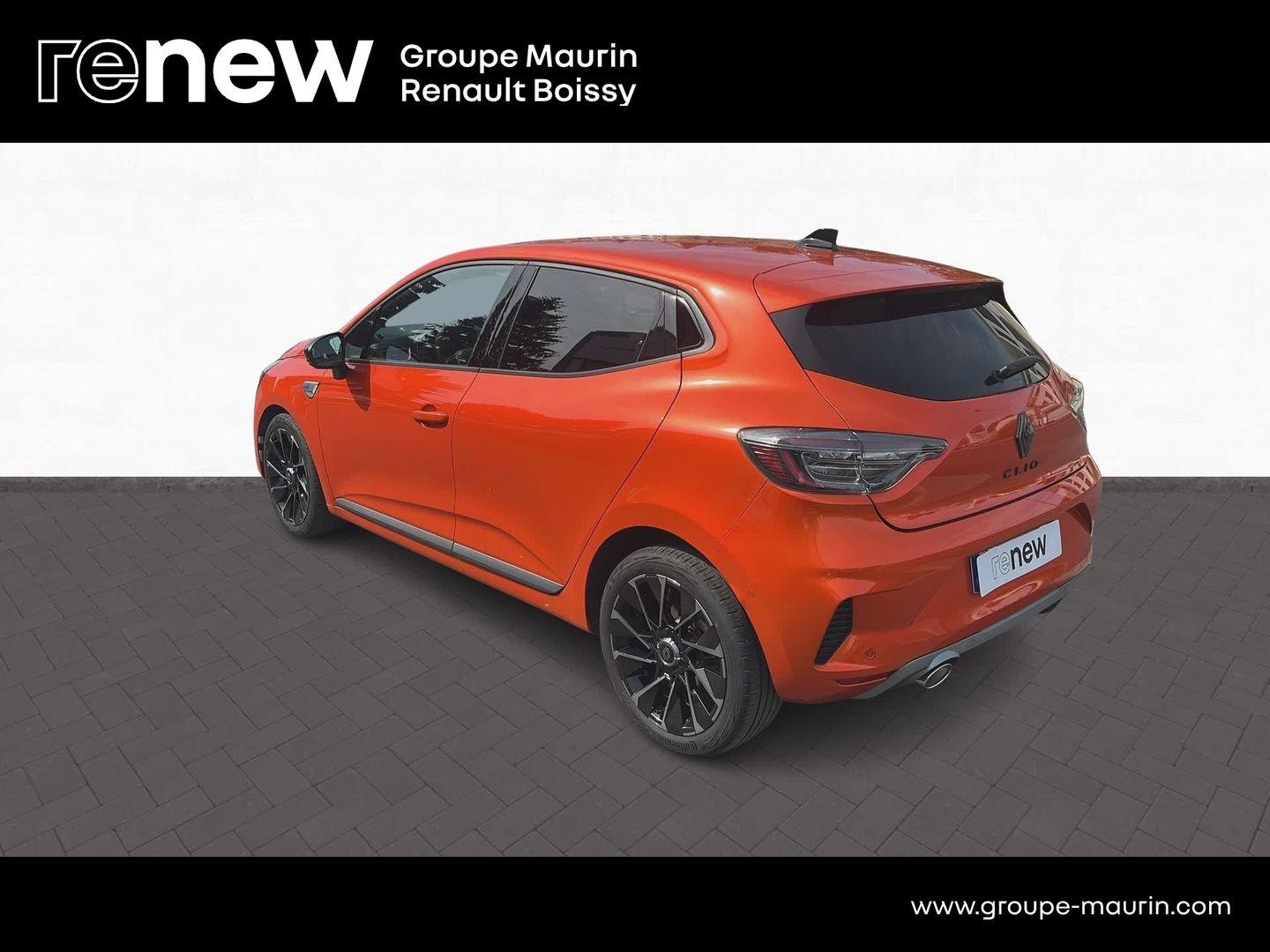 RENAULT Clio 1.0 TCe 90ch esprit Alpine - 24 - Photo 5