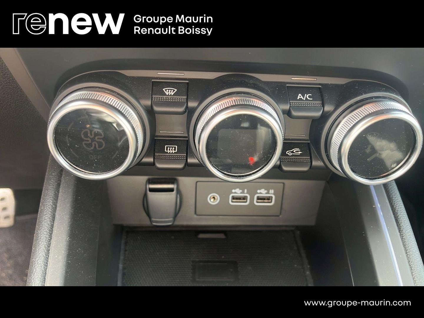 RENAULT Clio 1.0 TCe 90ch esprit Alpine - 24 - Photo 28