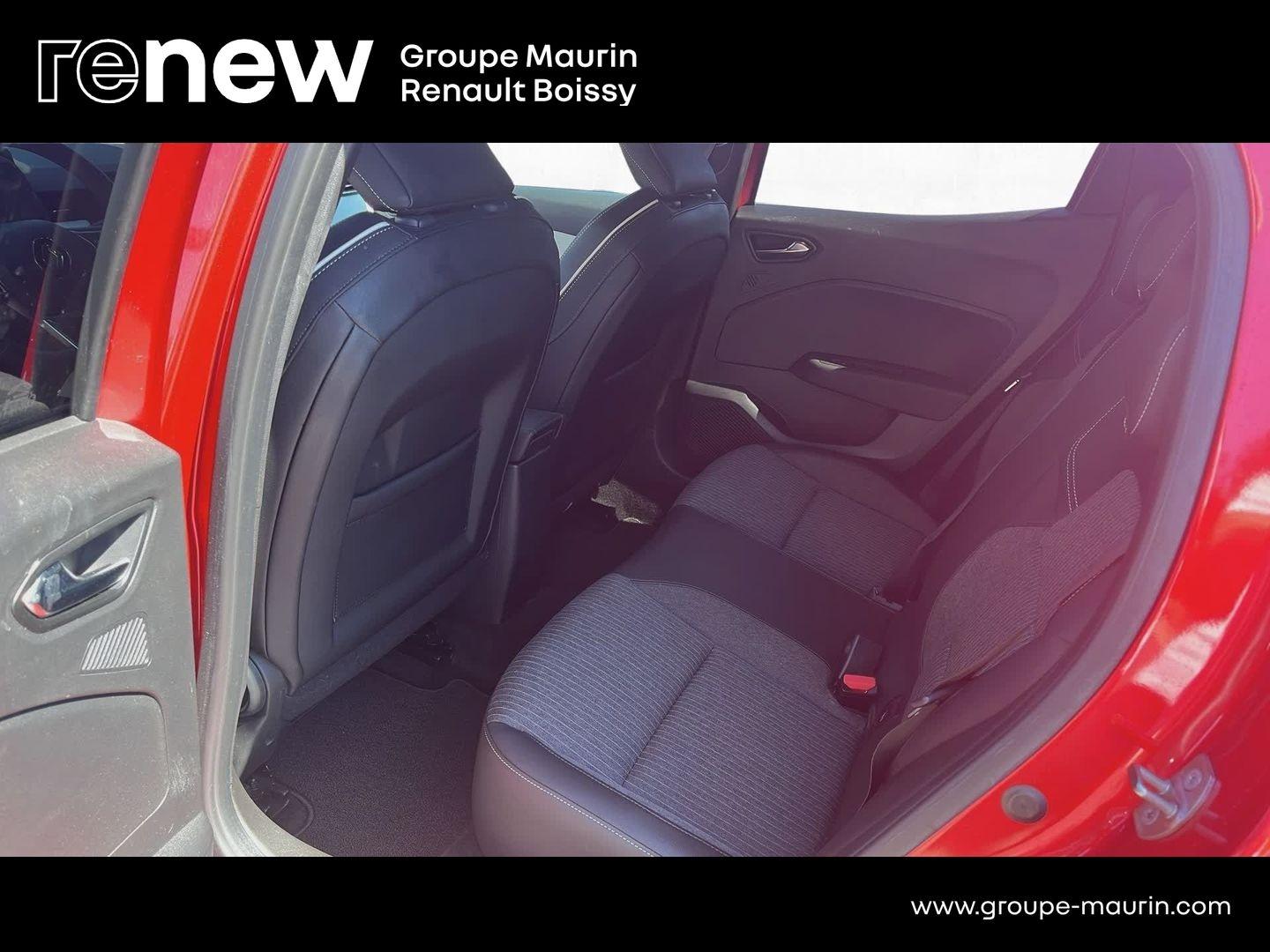 RENAULT Clio 1.6 E-Tech hybride 145ch Techno - Photo 12