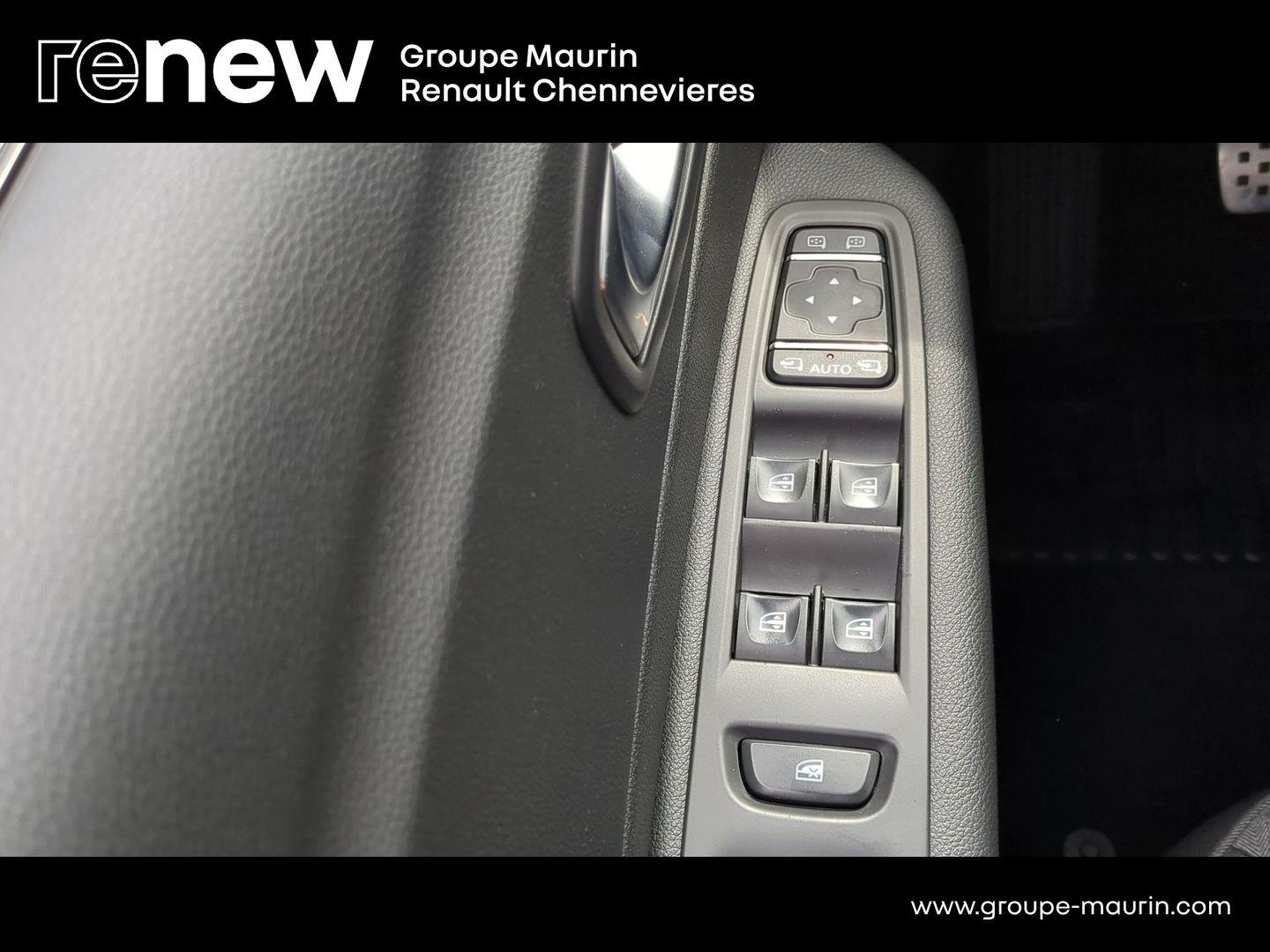 RENAULT Captur 0.9 TCe 90ch energy Intens Euro6c - Photo 14
