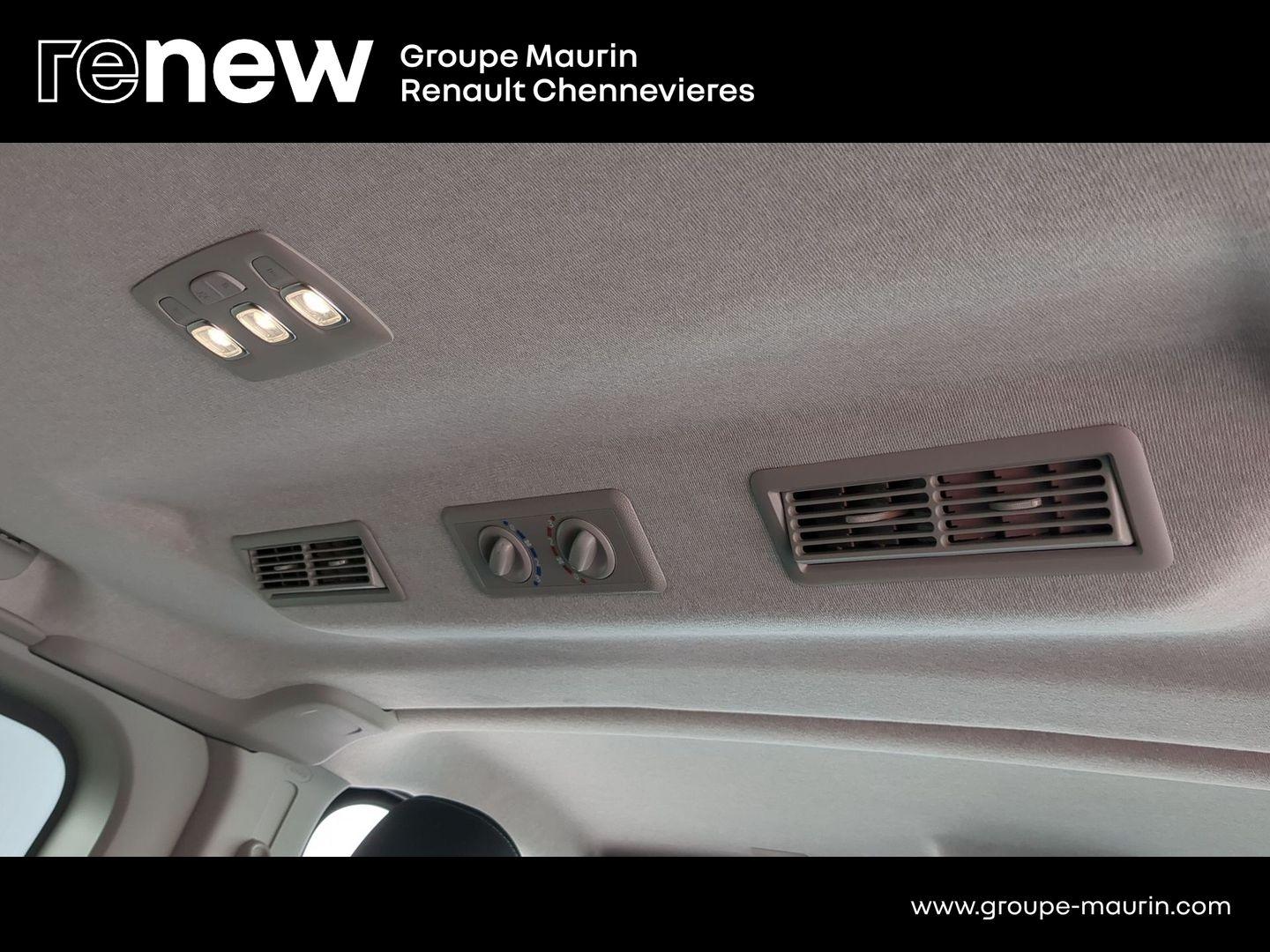 RENAULT Trafic Combi Grand 2.0 Blue dCi 150ch Techno -26 - Photo 26