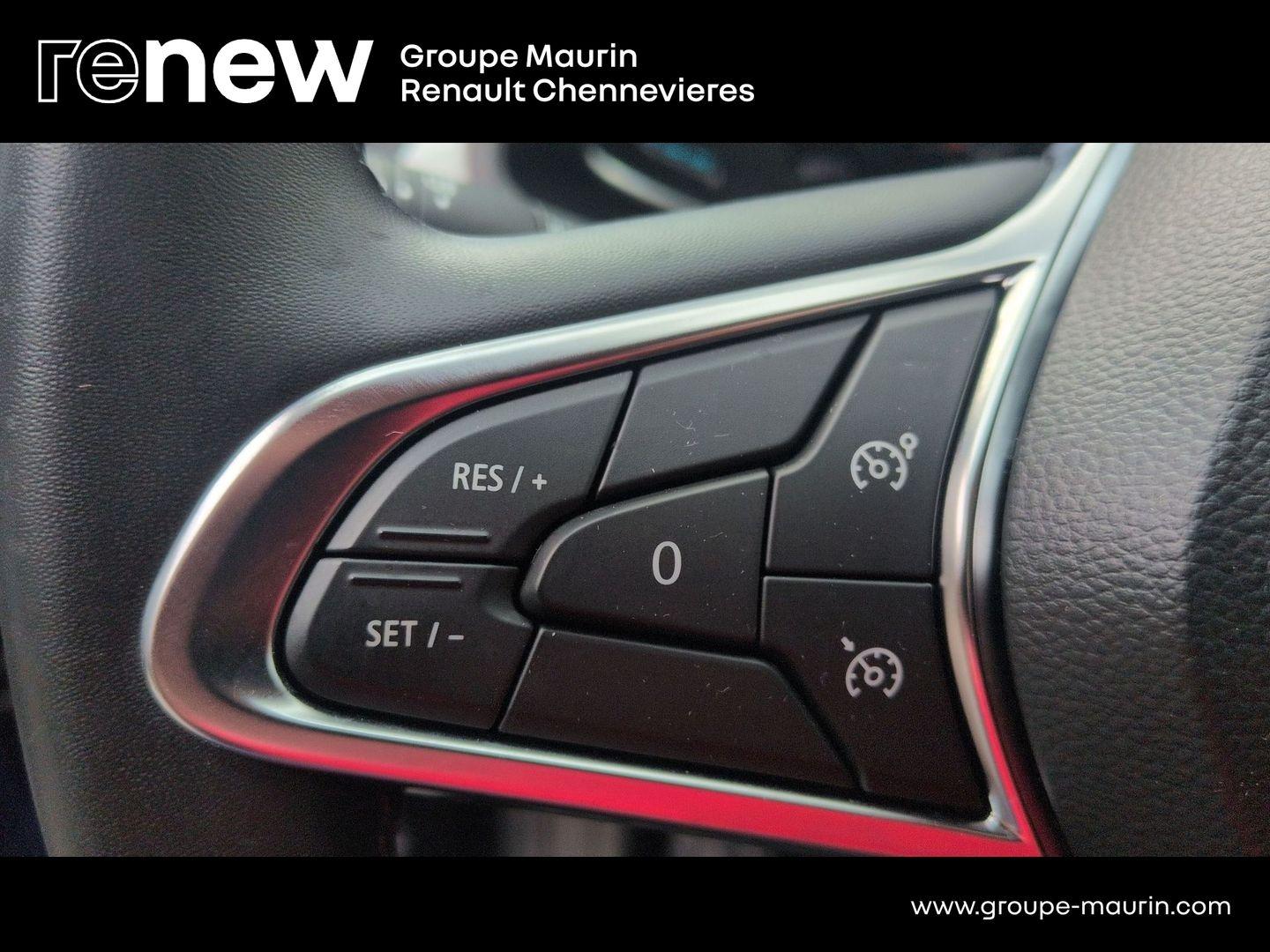 RENAULT Captur 1.6 E-Tech hybride 145ch Business -21 - Photo 22