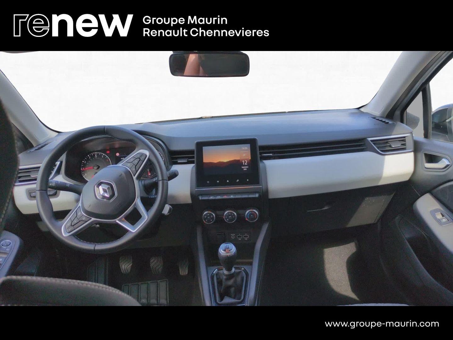 RENAULT Clio 1.0 TCe 90ch Evolution - Photo 8