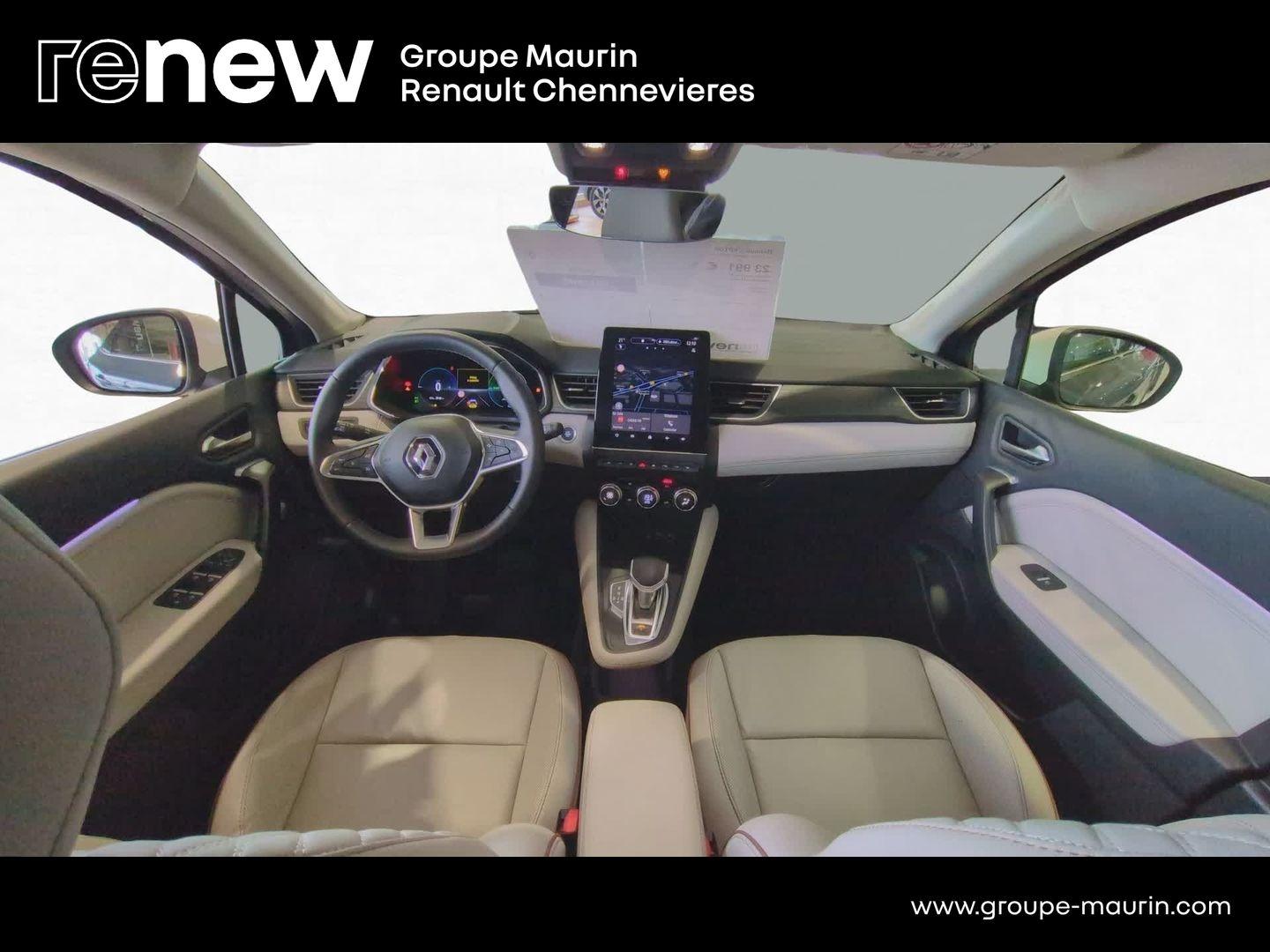 RENAULT Captur 1.6 E-Tech hybride 145ch Iconic - Photo 9
