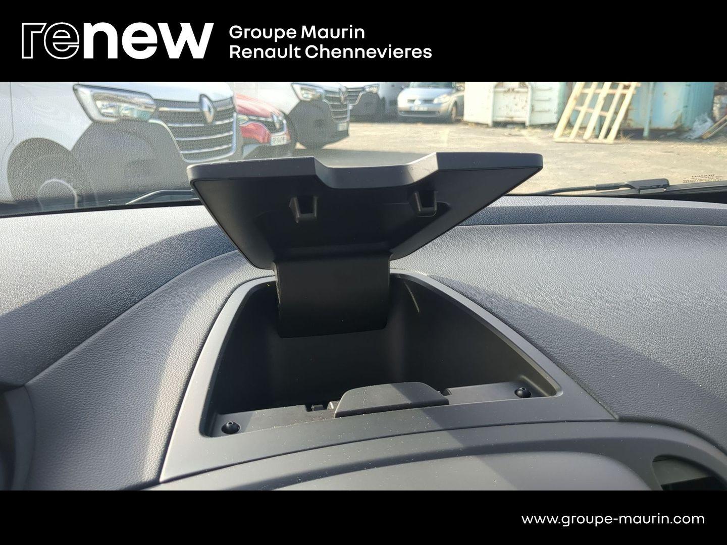 RENAULT Captur I (J87) Ph2 1.3 TCe 130 FAP Intens - Photo 24