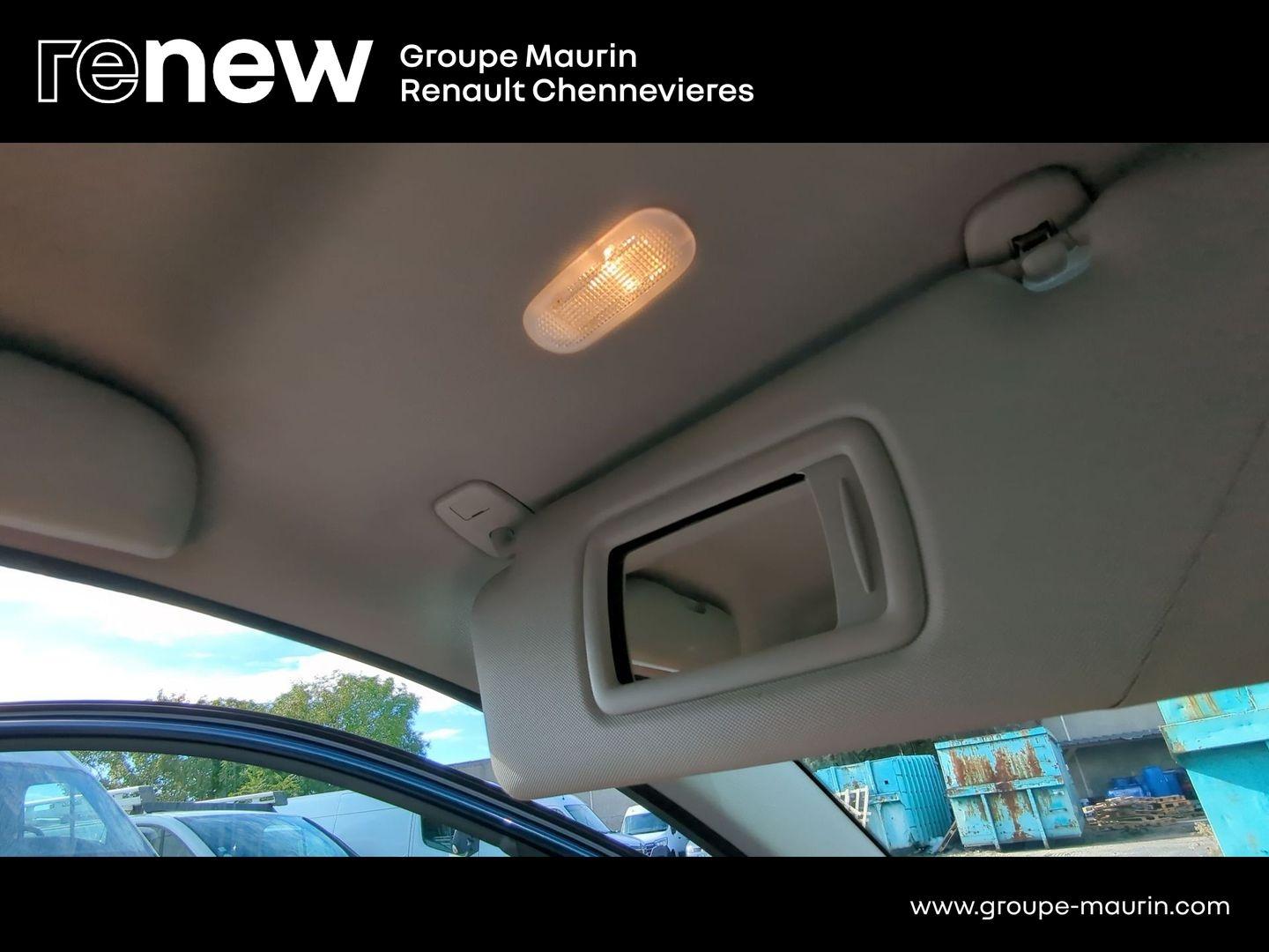 RENAULT Captur I (J87) Ph2 1.3 TCe 130 FAP Intens - Photo 26
