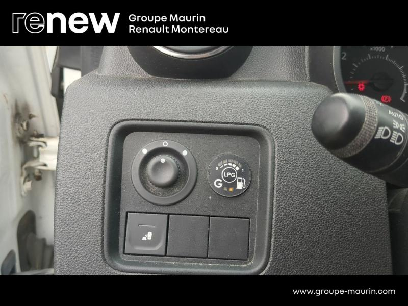 DACIA Duster d’occasion à vendre à VARENNES SUR SEINE chez DPL - AUTOMOBILES (Photo 18)