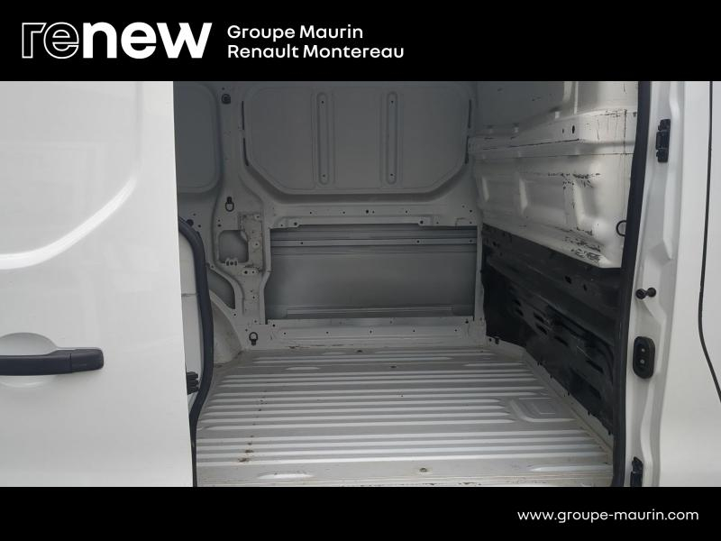 RENAULT Trafic Fg VUL d’occasion à vendre à VARENNES SUR SEINE chez DPL - AUTOMOBILES (Photo 11)