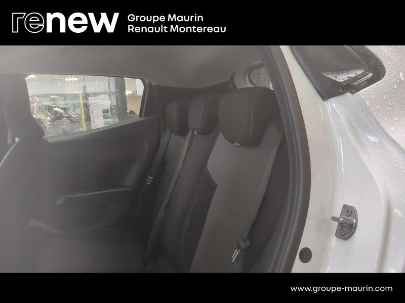 RENAULT Clio d’occasion à vendre à VARENNES SUR SEINE chez DPL - AUTOMOBILES (Photo 11)