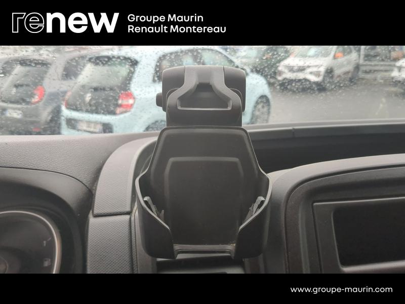 RENAULT Trafic Fg VUL d’occasion à vendre à VARENNES SUR SEINE chez DPL - AUTOMOBILES (Photo 17)
