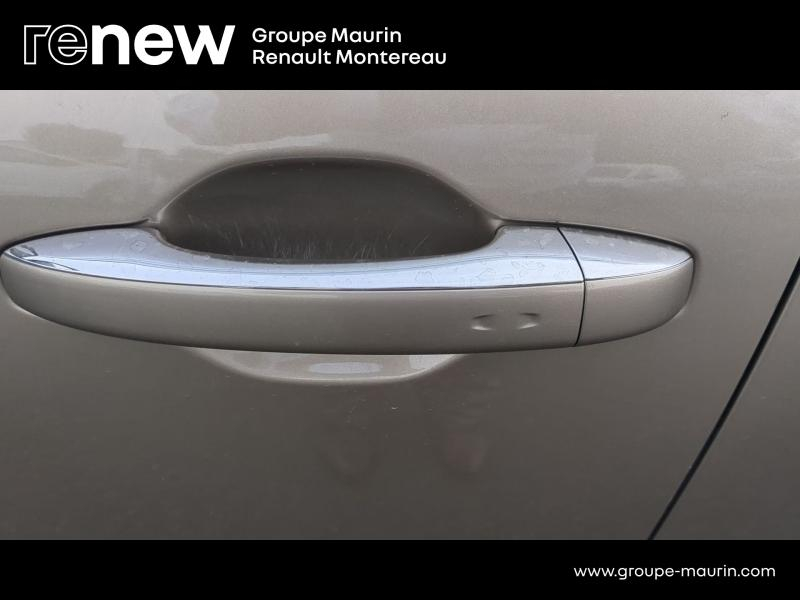 RENAULT Scenic d’occasion à vendre à VARENNES SUR SEINE chez DPL - AUTOMOBILES (Photo 18)