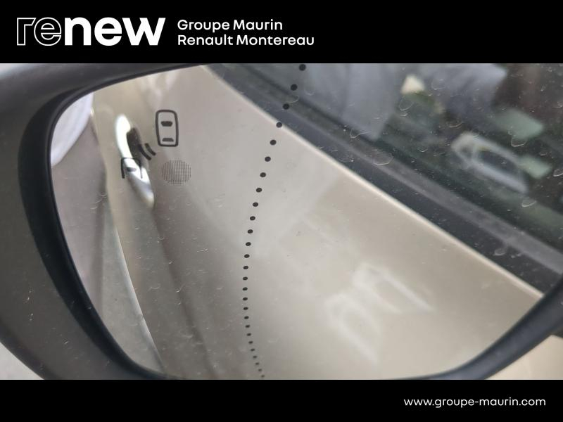 RENAULT Scenic d’occasion à vendre à VARENNES SUR SEINE chez DPL - AUTOMOBILES (Photo 19)