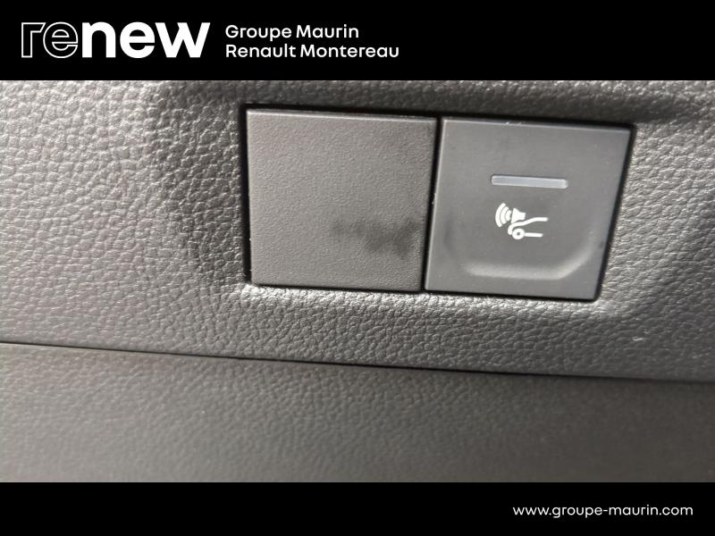 RENAULT Zoe d’occasion à vendre à VARENNES SUR SEINE chez DPL - AUTOMOBILES (Photo 17)