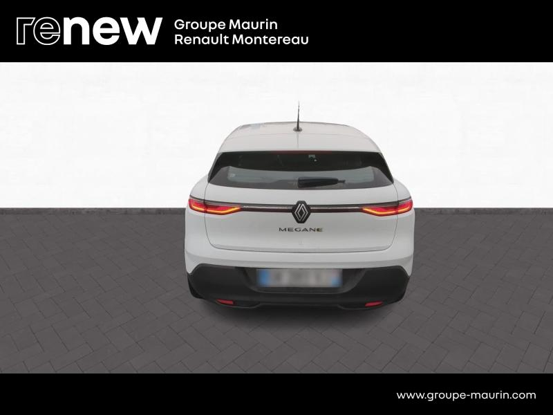 RENAULT Megane d’occasion à vendre à VARENNES SUR SEINE chez DPL - AUTOMOBILES (Photo 4)