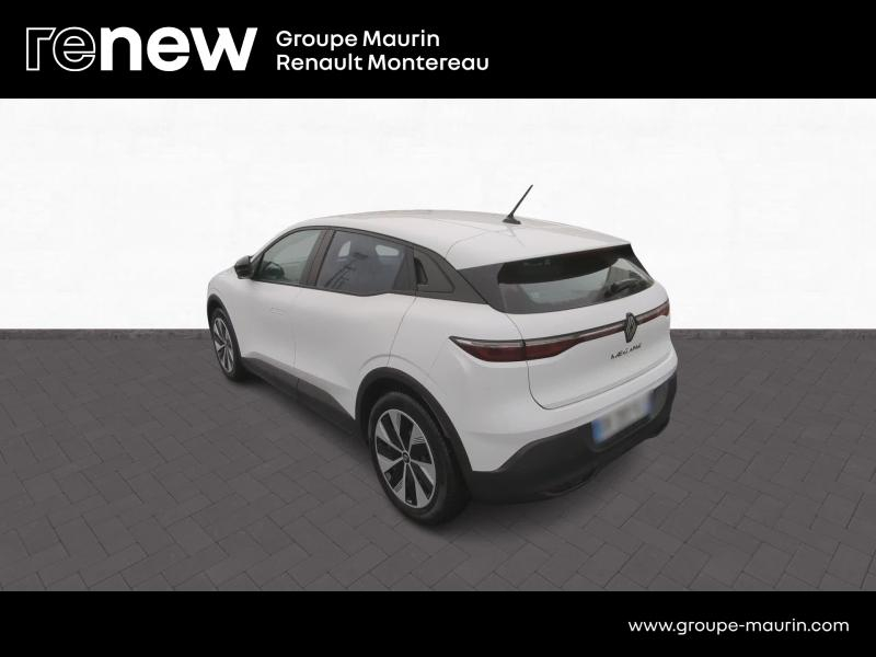 RENAULT Megane d’occasion à vendre à VARENNES SUR SEINE chez DPL - AUTOMOBILES (Photo 5)