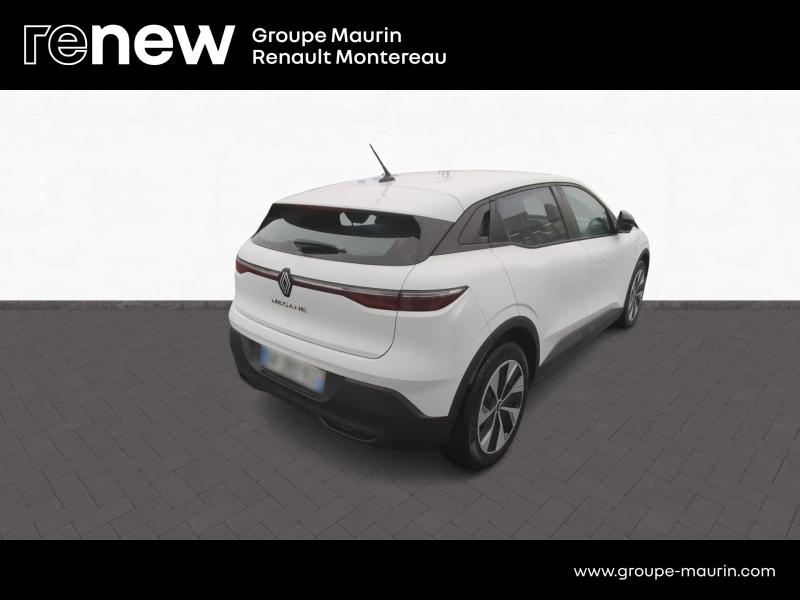 RENAULT Megane d’occasion à vendre à VARENNES SUR SEINE chez DPL - AUTOMOBILES (Photo 6)