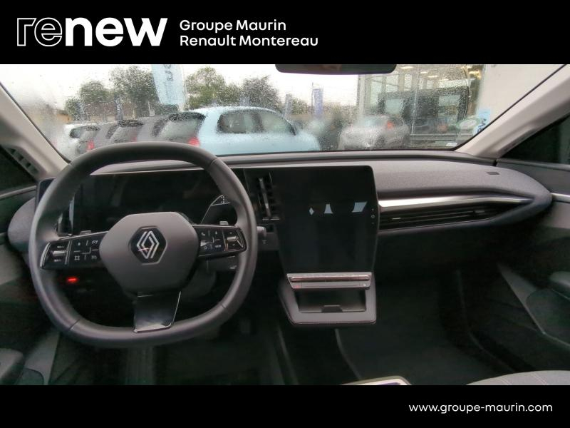 RENAULT Megane d’occasion à vendre à VARENNES SUR SEINE chez DPL - AUTOMOBILES (Photo 8)