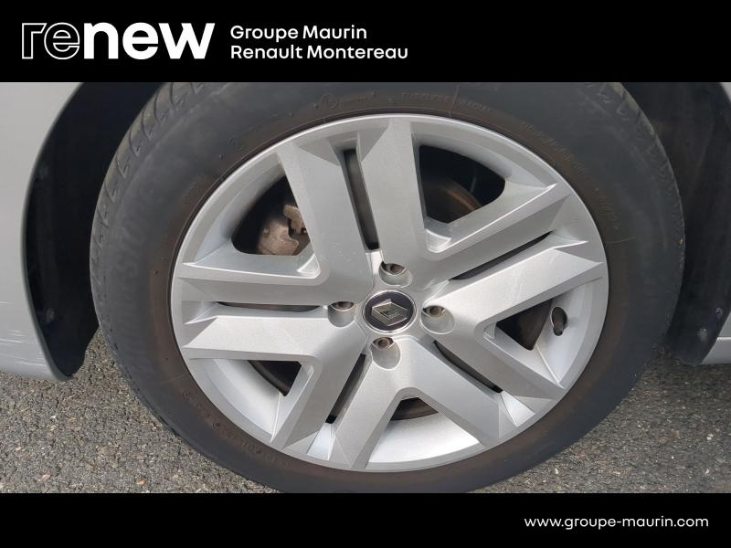RENAULT Clio d’occasion à vendre à VARENNES SUR SEINE chez DPL - AUTOMOBILES (Photo 16)