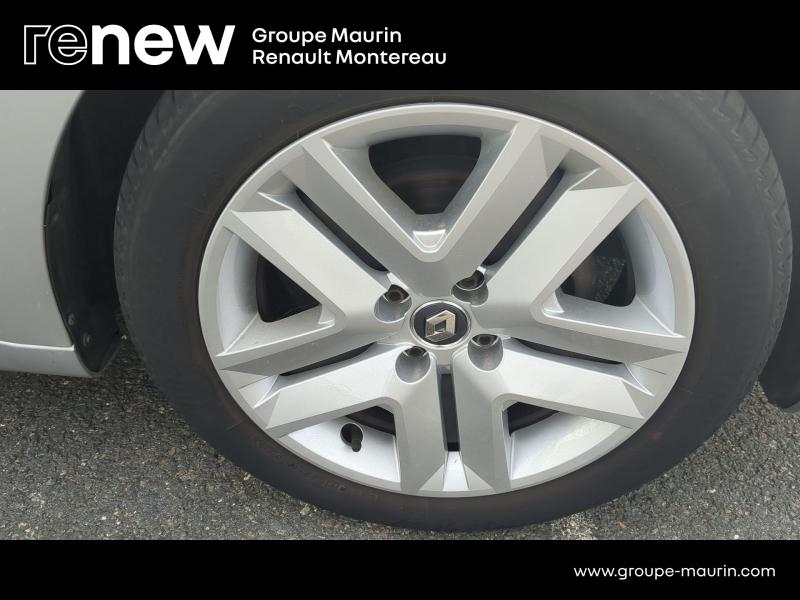 RENAULT Clio d’occasion à vendre à VARENNES SUR SEINE chez DPL - AUTOMOBILES (Photo 17)