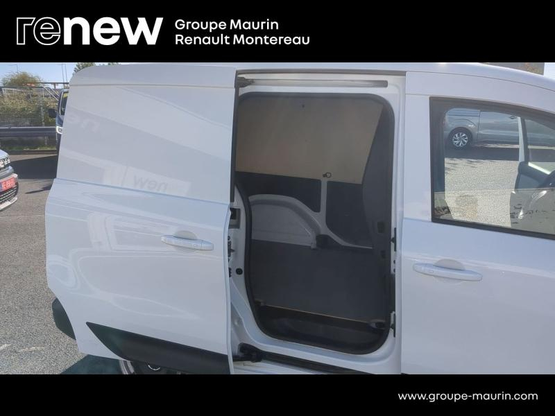 RENAULT Kangoo Van d’occasion à vendre à VARENNES SUR SEINE chez DPL - AUTOMOBILES (Photo 17)