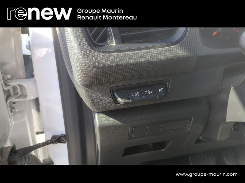 RENAULT Kangoo Van d’occasion à vendre à VARENNES SUR SEINE chez DPL - AUTOMOBILES (Photo 19)