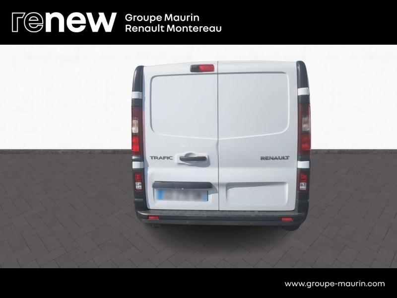 RENAULT Trafic Fg VUL d’occasion à vendre à VARENNES SUR SEINE chez DPL - AUTOMOBILES (Photo 4)