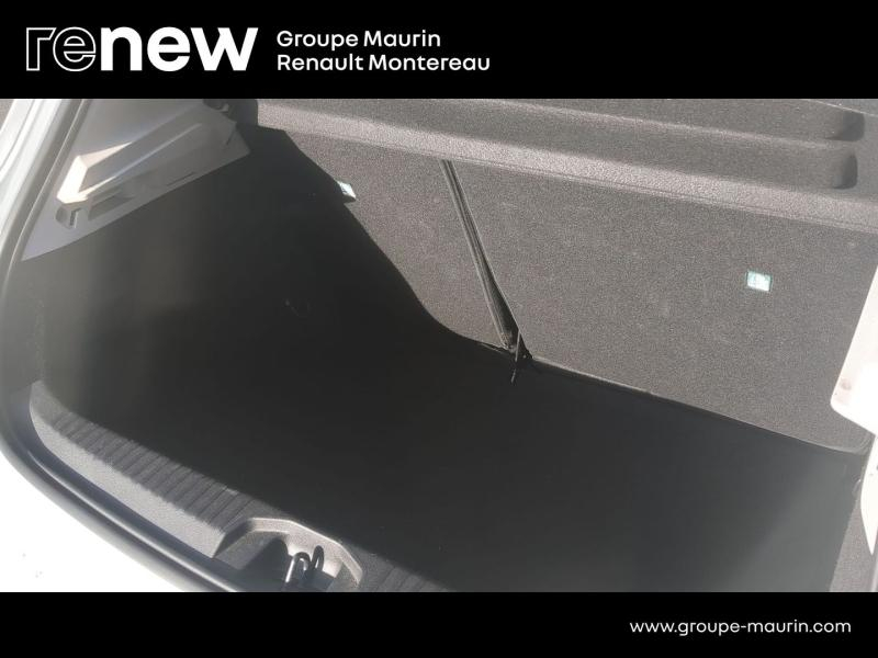 RENAULT Clio d’occasion à vendre à VARENNES SUR SEINE chez DPL - AUTOMOBILES (Photo 14)