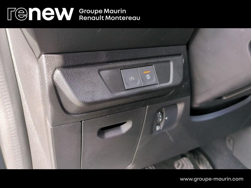 DACIA Sandero d’occasion à vendre à VARENNES SUR SEINE chez DPL - AUTOMOBILES (Photo 16)