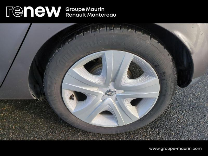 RENAULT Clio d’occasion à vendre à VARENNES SUR SEINE chez DPL - AUTOMOBILES (Photo 17)