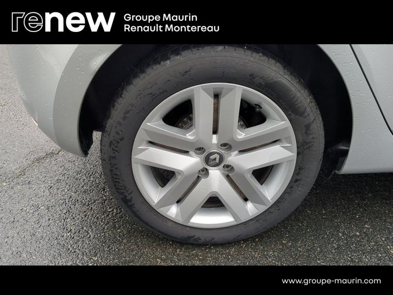 RENAULT Clio d’occasion à vendre à VARENNES SUR SEINE chez DPL - AUTOMOBILES (Photo 16)