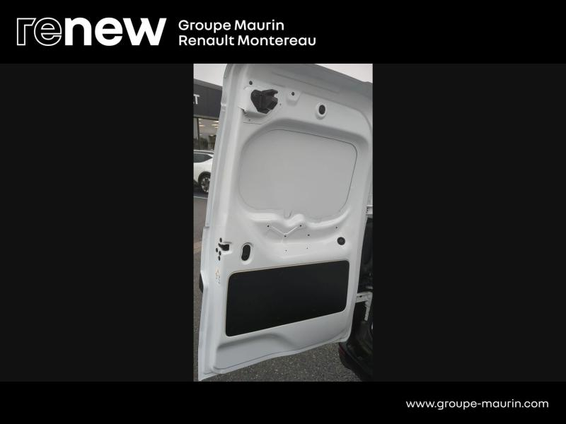 RENAULT Kangoo Van d’occasion à vendre à VARENNES SUR SEINE chez DPL - AUTOMOBILES (Photo 14)