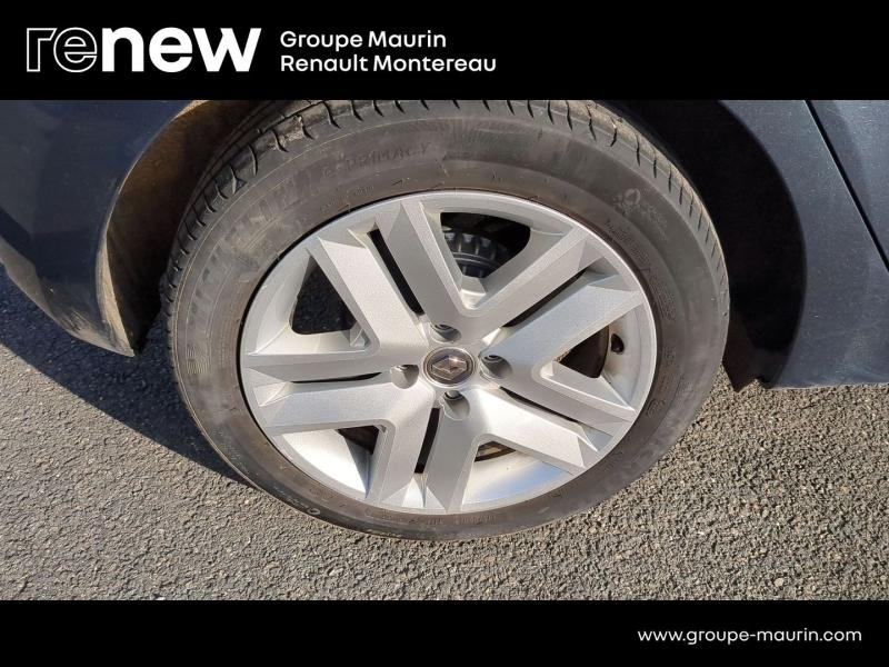 RENAULT Clio d’occasion à vendre à VARENNES SUR SEINE chez DPL - AUTOMOBILES (Photo 16)