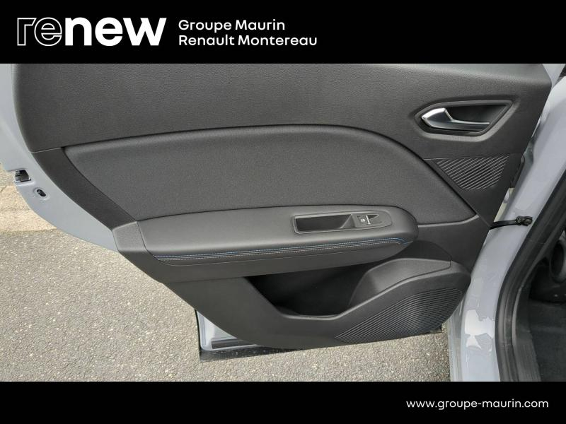 RENAULT  d’occasion à vendre à VARENNES SUR SEINE chez DPL - AUTOMOBILES (Photo 12)