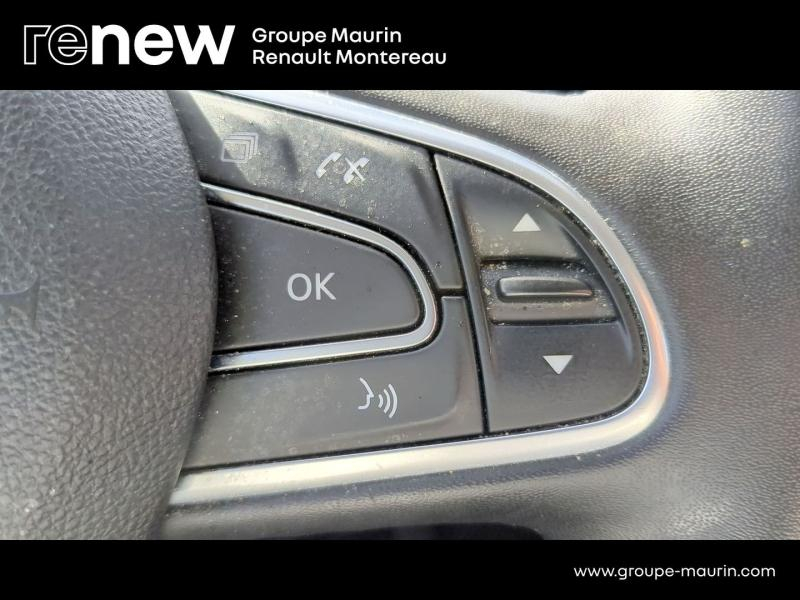 RENAULT Scenic d’occasion à vendre à VARENNES SUR SEINE chez DPL - AUTOMOBILES (Photo 19)