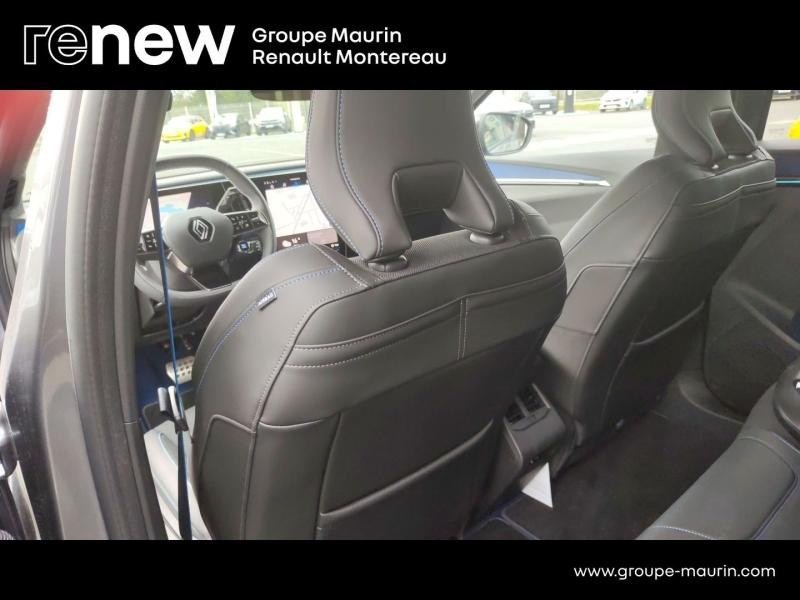 RENAULT Scenic d’occasion à vendre à VARENNES SUR SEINE chez DPL - AUTOMOBILES (Photo 11)